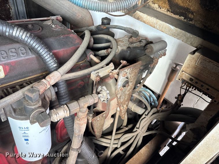 image for item ET8656 1990 Sterling Spartan MS40-2042 rescue vehicle
