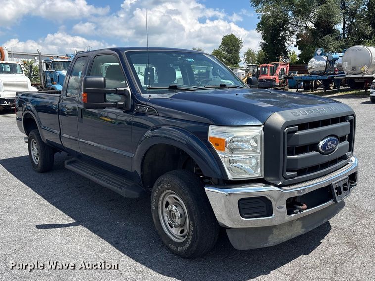 image for item ET8657 2014 Ford F250 Super Duty Ext. Cab pickup truck