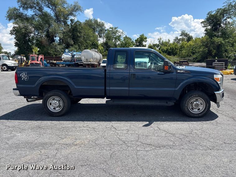 image for item ET8657 2014 Ford F250 Super Duty Ext. Cab pickup truck