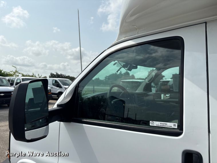 image for item EU0763 2014 Chevrolet Express box truck