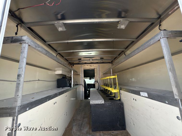 image for item EU0763 2014 Chevrolet Express box truck