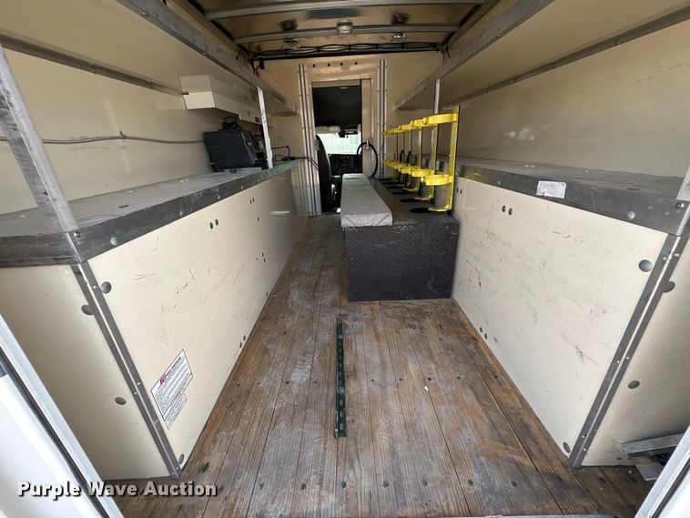 image for item EU0763 2014 Chevrolet Express box truck