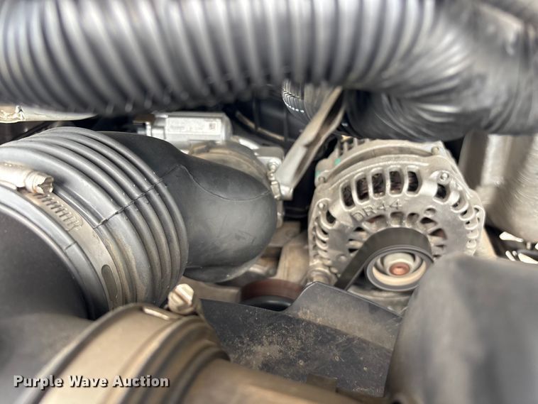 image for item EU0763 2014 Chevrolet Express box truck