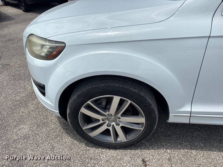 image for item EU0767 2015 Audi Q7 SUV