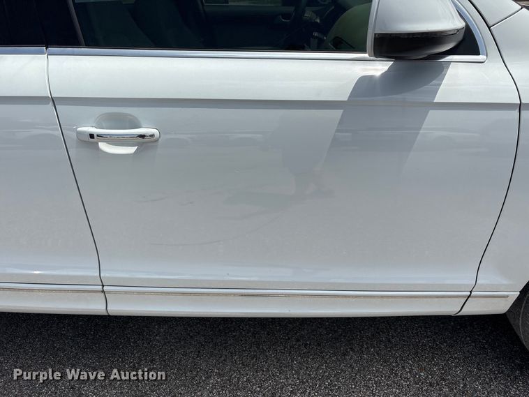 image for item EU0767 2015 Audi Q7 SUV