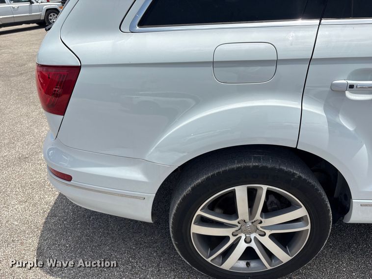 image for item EU0767 2015 Audi Q7 SUV
