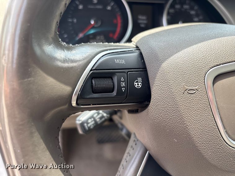 image for item EU0767 2015 Audi Q7 SUV