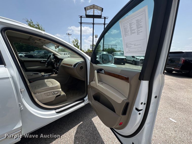image for item EU0767 2015 Audi Q7 SUV