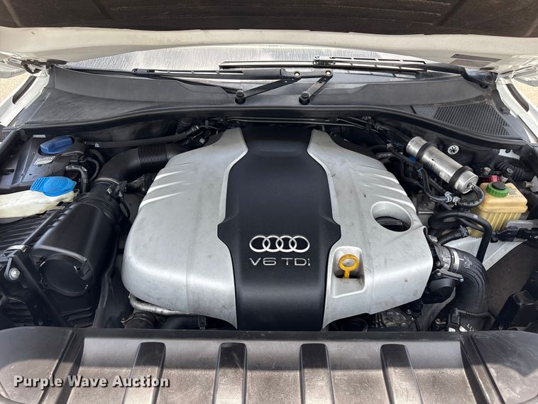 image for item EU0767 2015 Audi Q7 SUV
