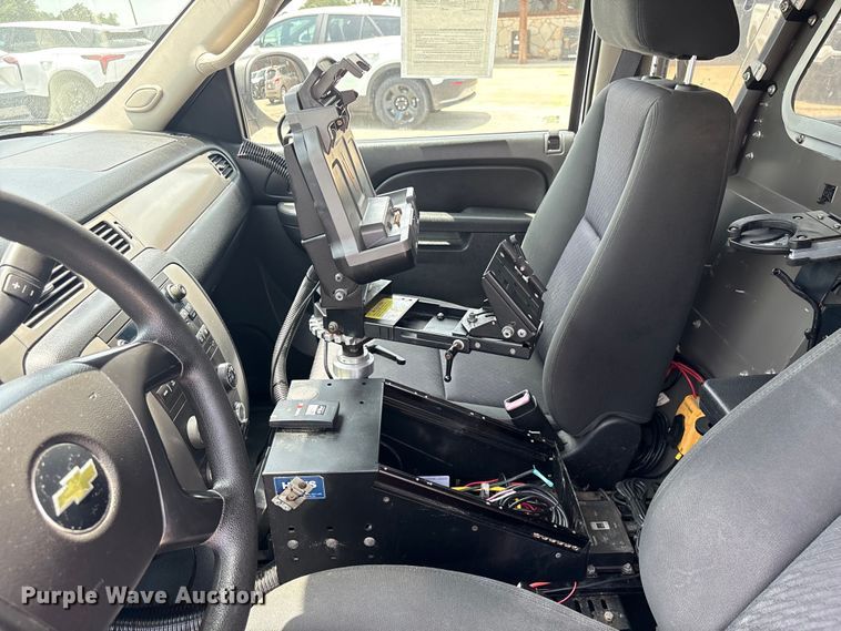image for item EU0769 2014 Chevrolet Tahoe Police Interceptor SUV
