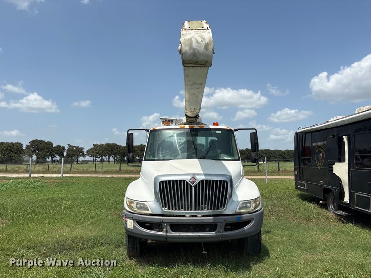 image for item EU0774 2012 International MA025 bucket truck