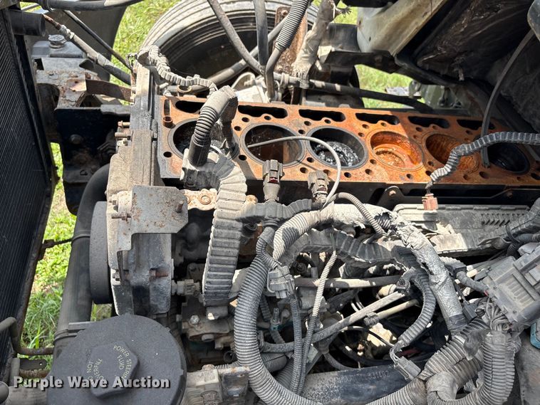 image for item EU0774 2012 International MA025 bucket truck