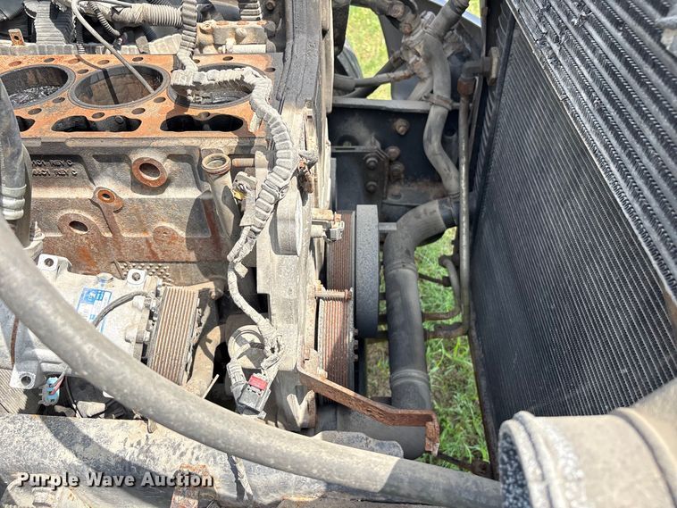 image for item EU0774 2012 International MA025 bucket truck