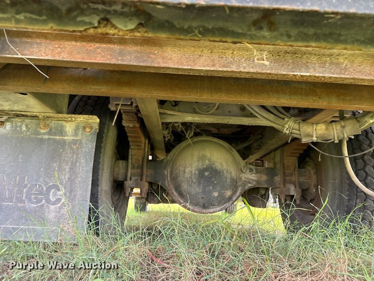 image for item EU0774 2012 International MA025 bucket truck