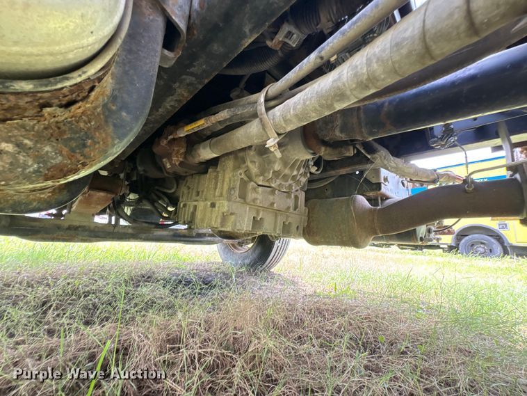 image for item EU0774 2012 International MA025 bucket truck