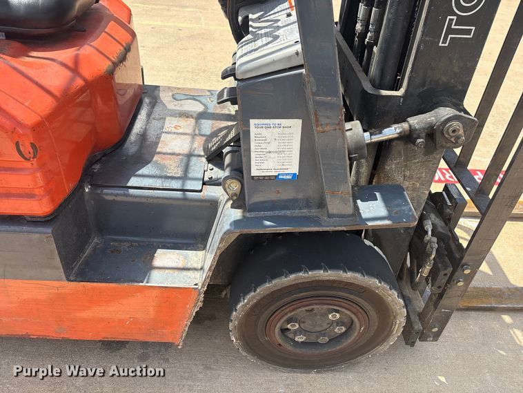 image for item EU0811 Toyota 42-5FG15 forklift