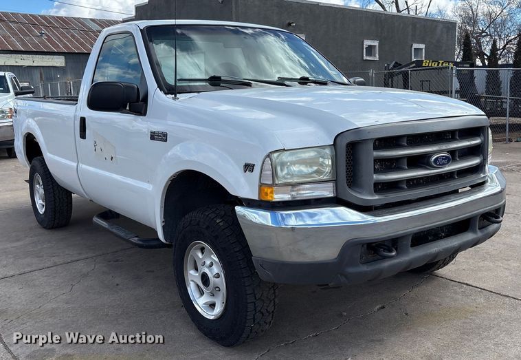 image for item EU4845 2002 Ford F250 Super Duty pickup truck