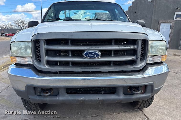 image for item EU4845 2002 Ford F250 Super Duty pickup truck