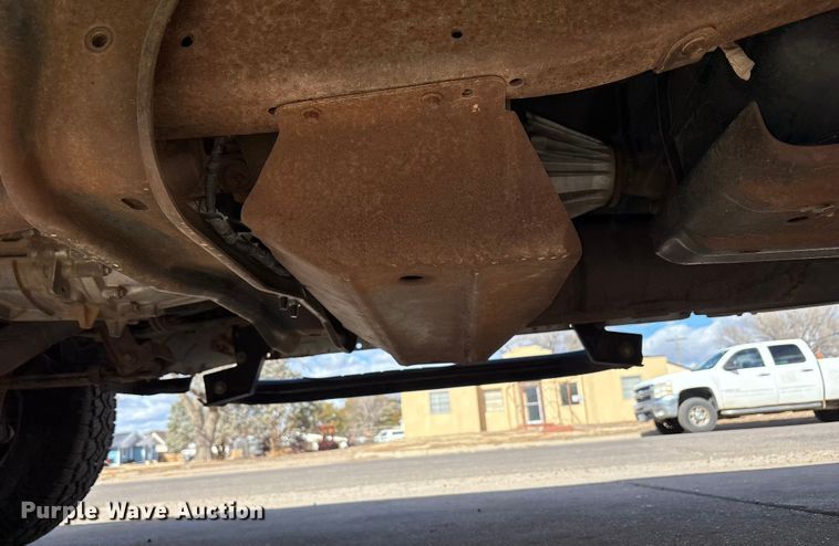 image for item EU4845 2002 Ford F250 Super Duty pickup truck