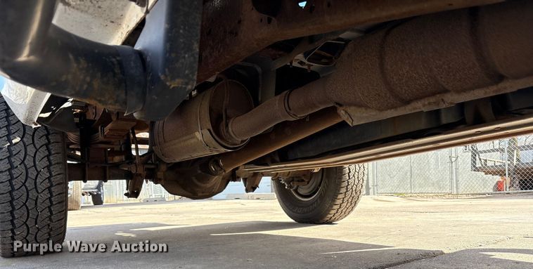 image for item EU4845 2002 Ford F250 Super Duty pickup truck