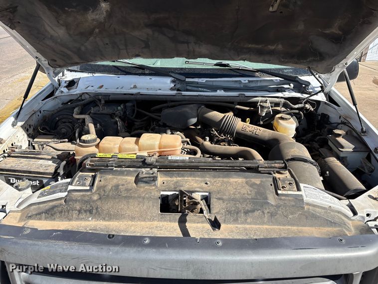 image for item EU4845 2002 Ford F250 Super Duty pickup truck