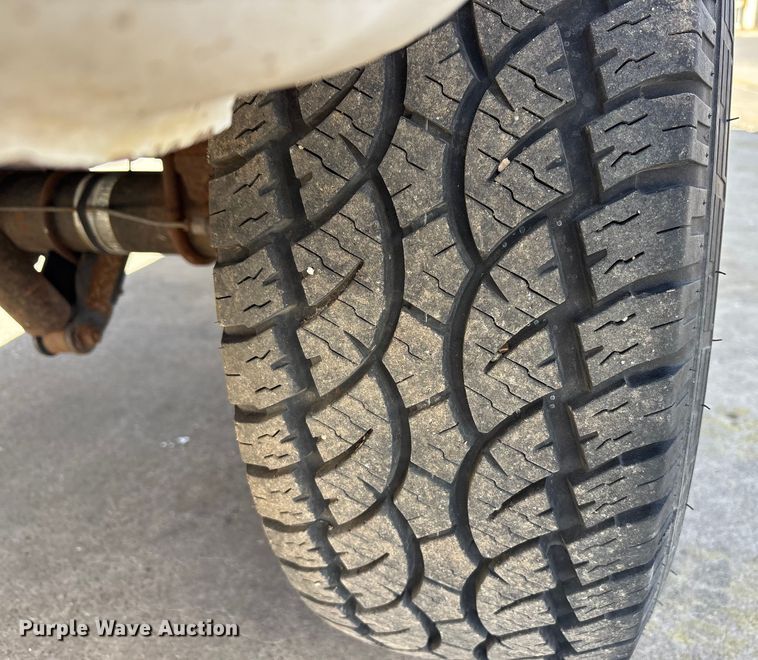 image for item EU4845 2002 Ford F250 Super Duty pickup truck
