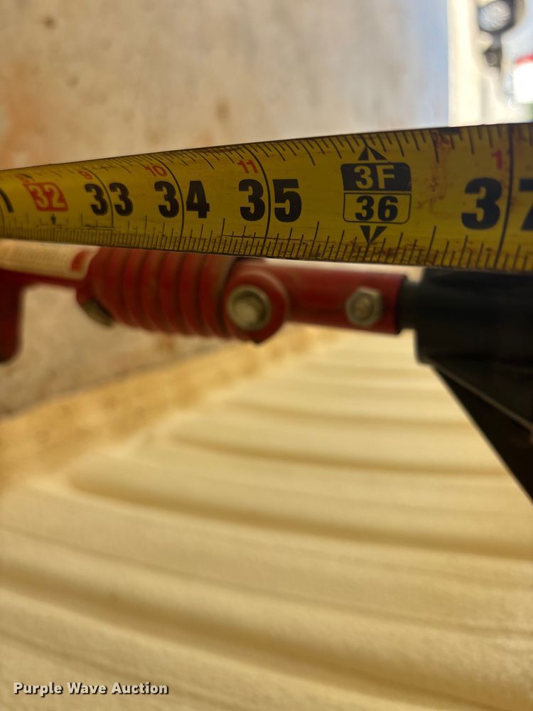 image for item EU5683 Earthquake 9800 auger