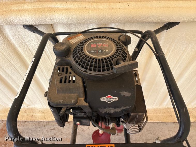 image for item EU5683 Earthquake 9800 auger