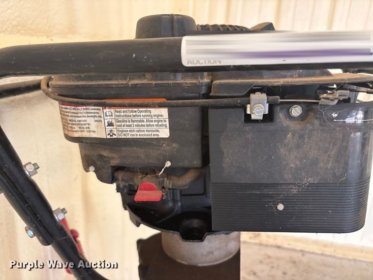 image for item EU5683 Earthquake 9800 auger