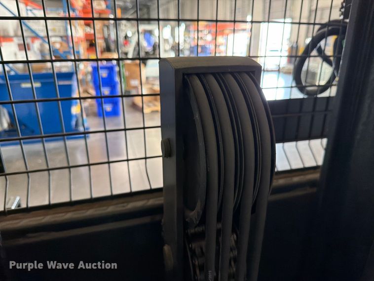 image for item EU5889 2019 Crown SP3520-30 order picker