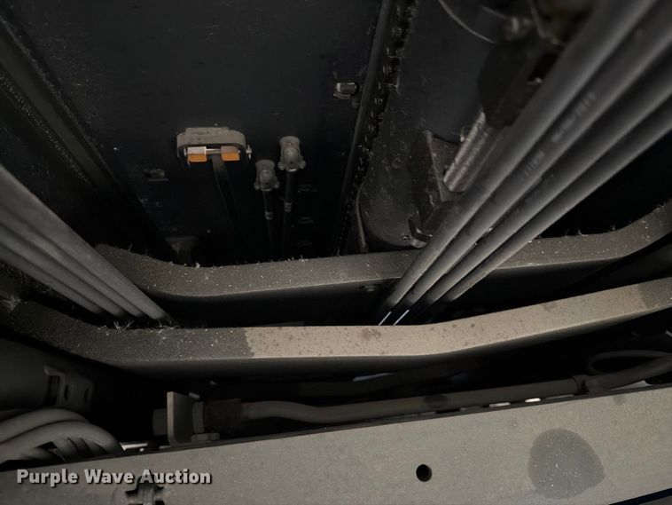 image for item EU5889 2019 Crown SP3520-30 order picker
