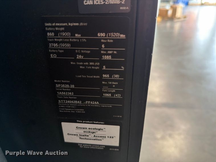 image for item EU5889 2019 Crown SP3520-30 order picker