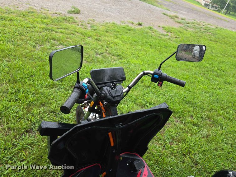 image for item EV2430 2026 SDLANCH ET13 electric tricycle