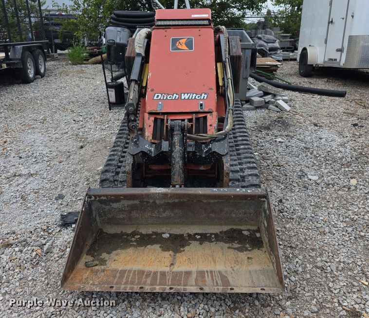 image for item EV2437 2018 Ditch Witch SK1550 compact utility loader