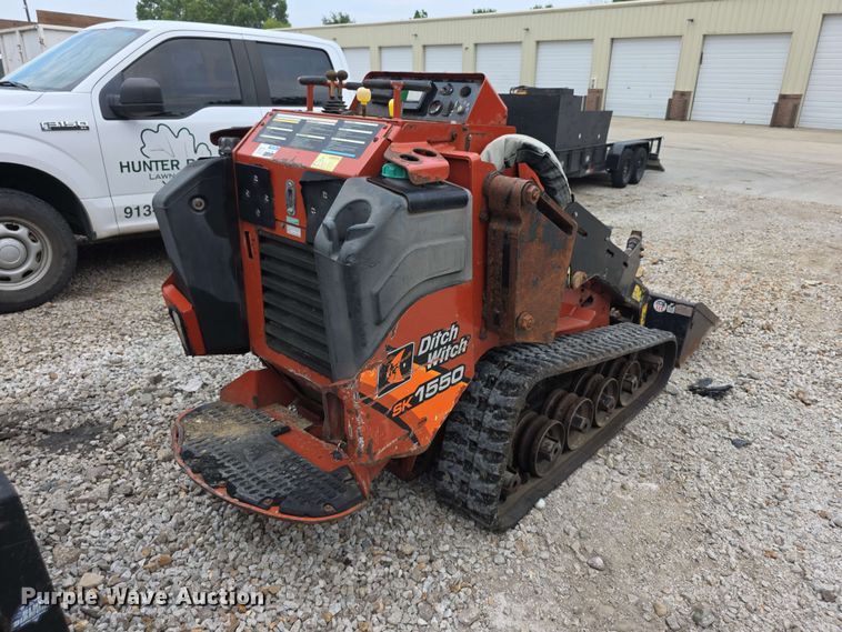 image for item EV2437 2018 Ditch Witch SK1550 compact utility loader