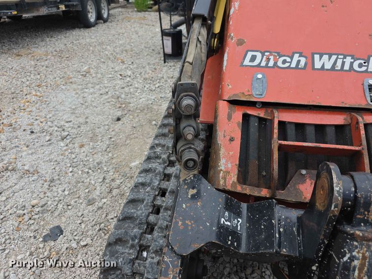 image for item EV2437 2018 Ditch Witch SK1550 compact utility loader