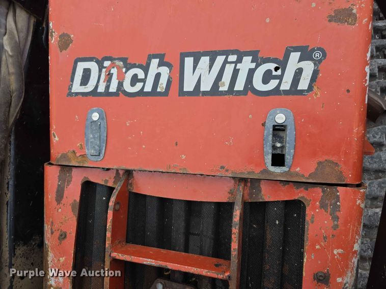 image for item EV2437 2018 Ditch Witch SK1550 compact utility loader