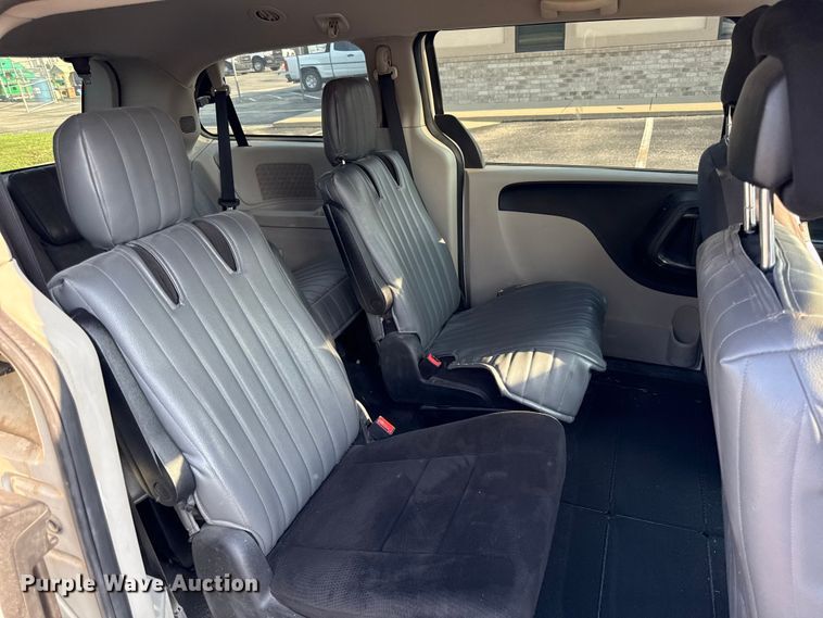 image for item EV6078 2011 Dodge Grand Caravan van