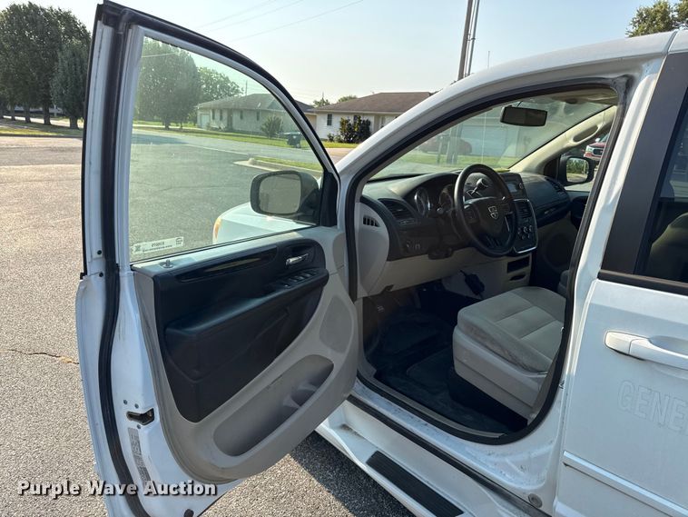 image for item EV6079 2015 Dodge Grand Caravan handicap accessible van