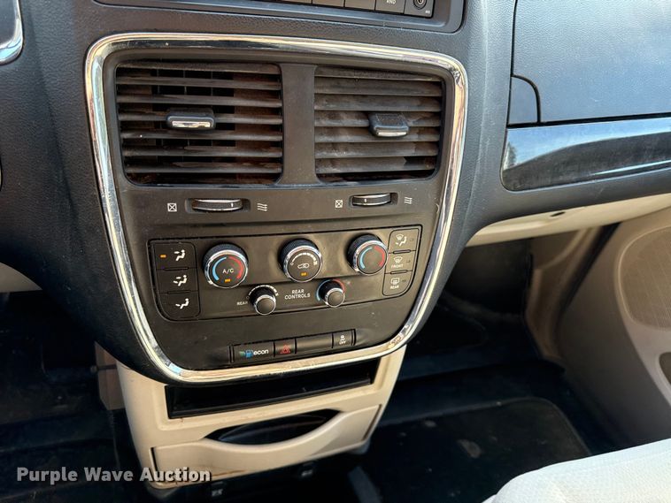 image for item EV6079 2015 Dodge Grand Caravan handicap accessible van
