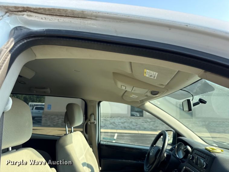 image for item EV6079 2015 Dodge Grand Caravan handicap accessible van