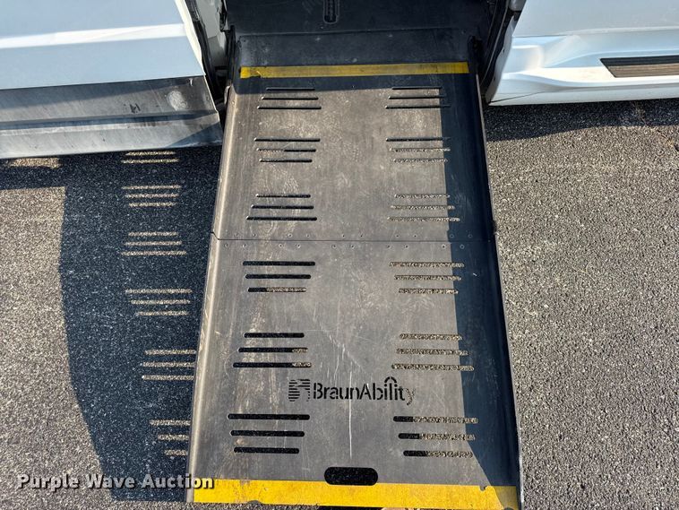 image for item EV6079 2015 Dodge Grand Caravan handicap accessible van