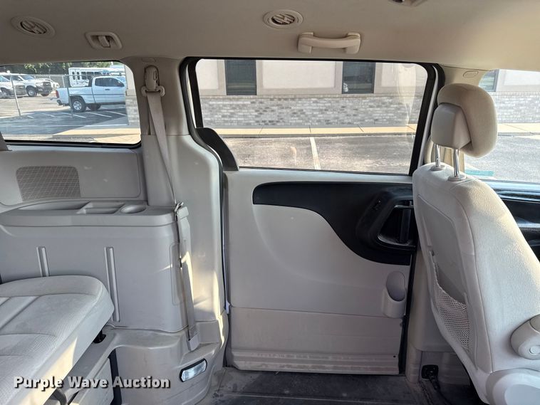 image for item EV6079 2015 Dodge Grand Caravan handicap accessible van