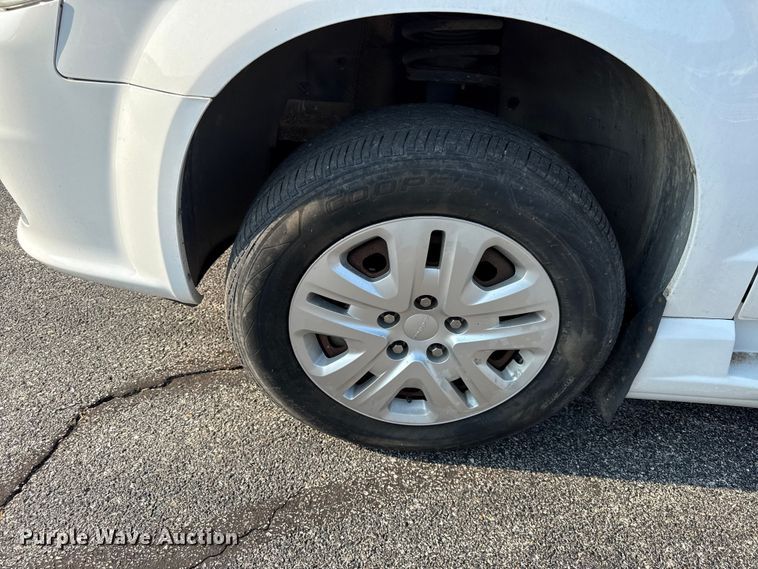 image for item EV6079 2015 Dodge Grand Caravan handicap accessible van