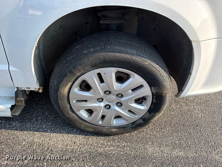image for item EV6079 2015 Dodge Grand Caravan handicap accessible van