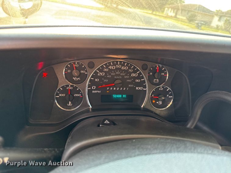 image for item EV6083 2009 Chevrolet Express 3500 shuttle bus