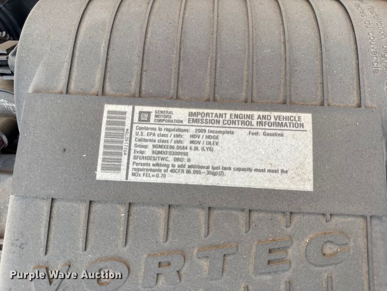 image for item EV6083 2009 Chevrolet Express 3500 shuttle bus