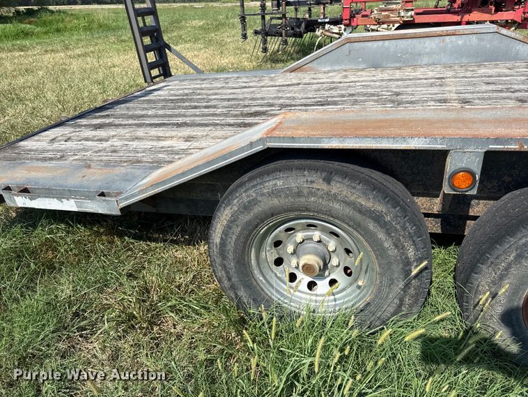 image for item EV6109 2007 Titan equipment trailer