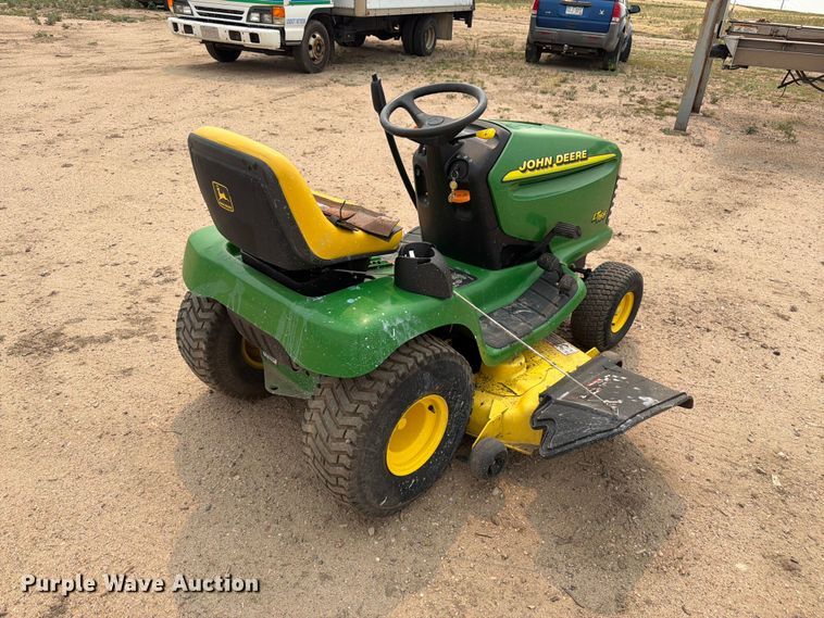 image for item EW2154 John Deere LT166 lawn mower