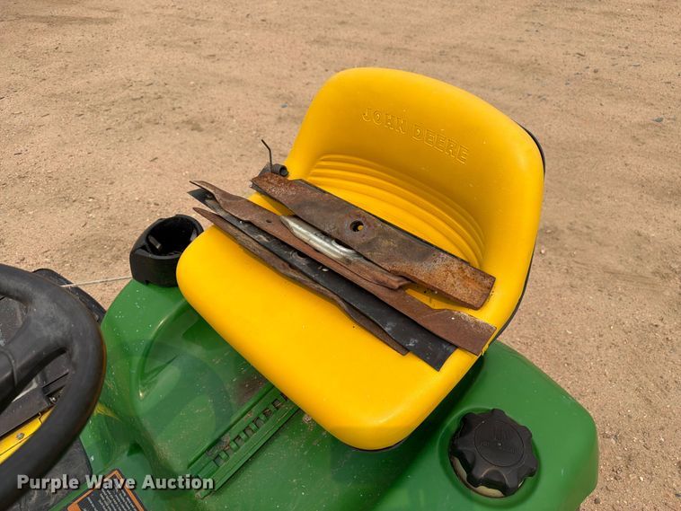 image for item EW2154 John Deere LT166 lawn mower